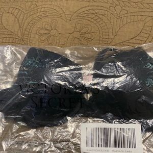 Victoria’s Secret Perfect Shape Bra 30B NWT